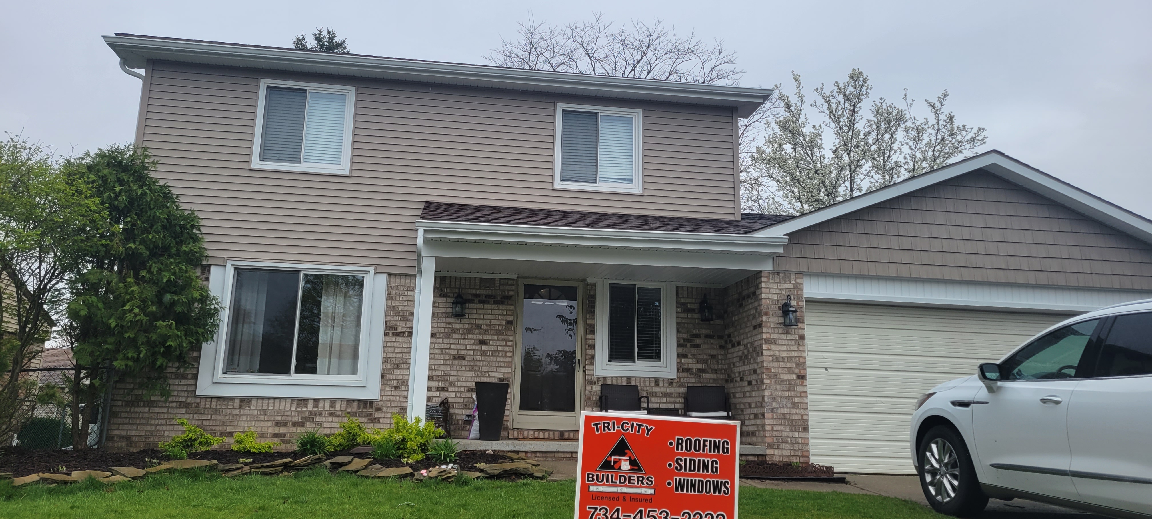 Vinyl siding detail installed in Livonia